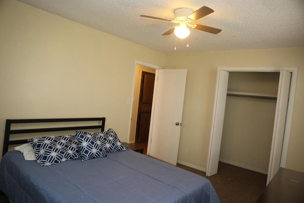 2 Bed/ 1 Bath Next To Ft. Sill Apartment Lawton Ngoại thất bức ảnh